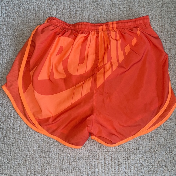 Nike Dri-Fit Tempo Running Shorts - Picture 3 of 4